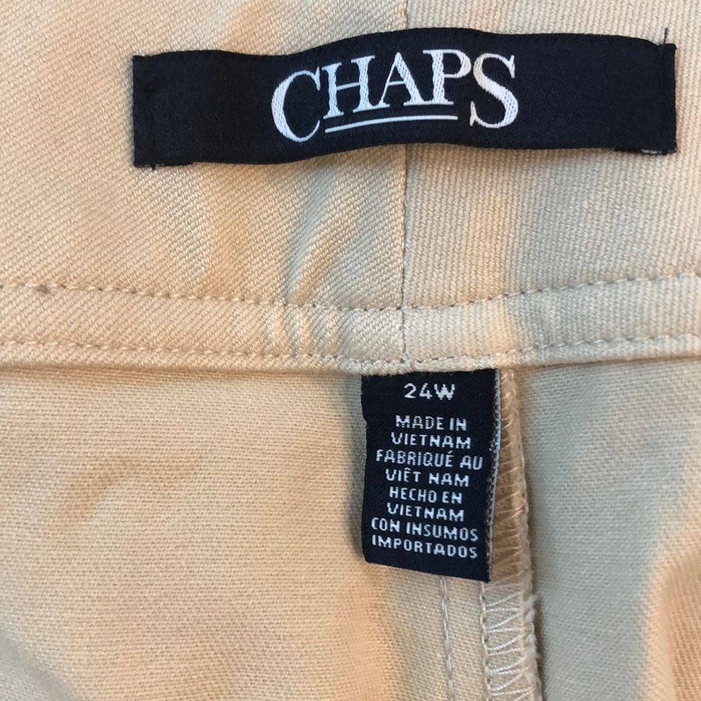 Plus Size CHAPS Twill Casual Ankle Capris Pants - Picture 7 of 8